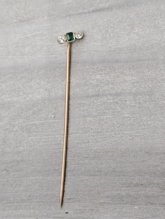 Jewelry - Antique 14k Diamond And Emarald Stickpin
